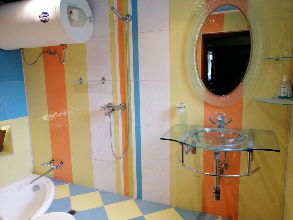 Къща Цвети-1 Трявна Hotel Bangeytsi Exterior foto